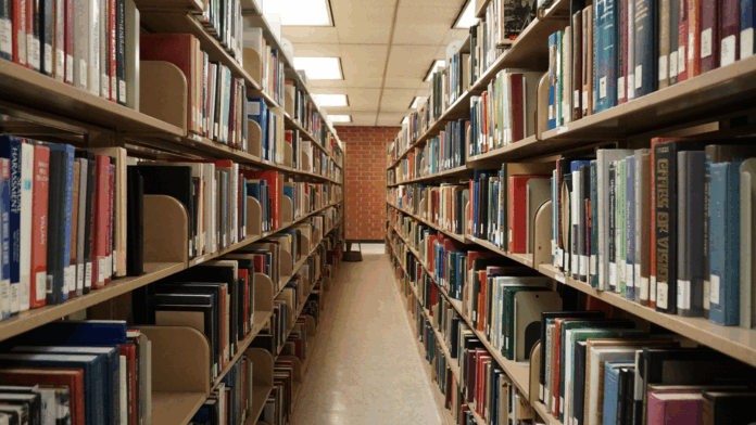 Library with books on shelves for diplomacy and politics research, educational resources for international relations, and political science studies.